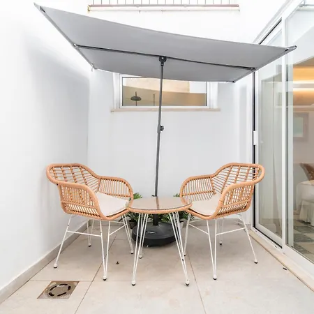 Apartment 32 1
